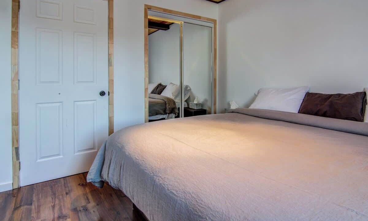 Photo of Bedroom in Saint-David-de-Falardeau
