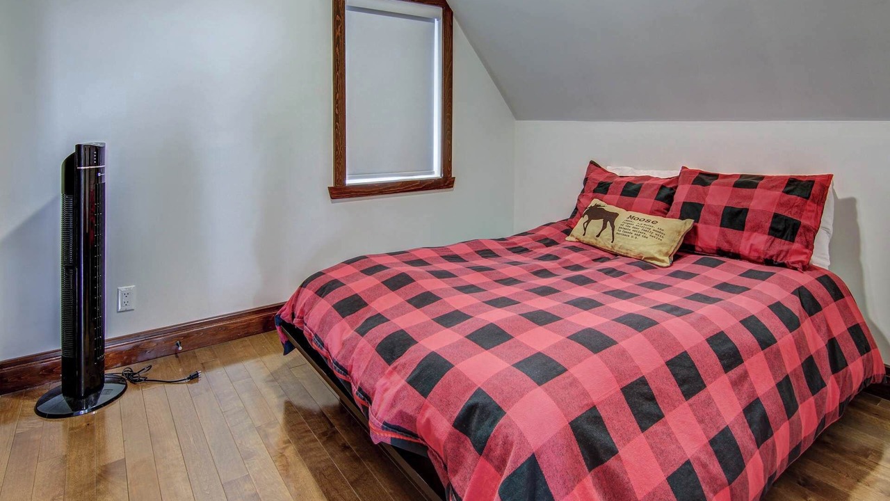 Photo of Bedroom in Saint-David-de-Falardeau