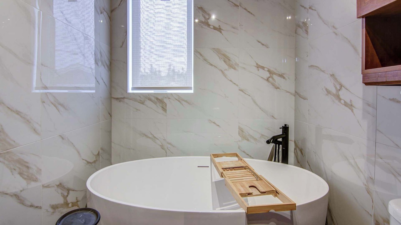 Photo of Bathroom in Saint-David-de-Falardeau