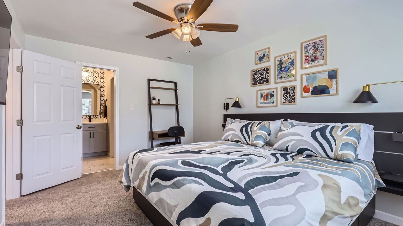 Photo of Bedroom in Judge's Hill