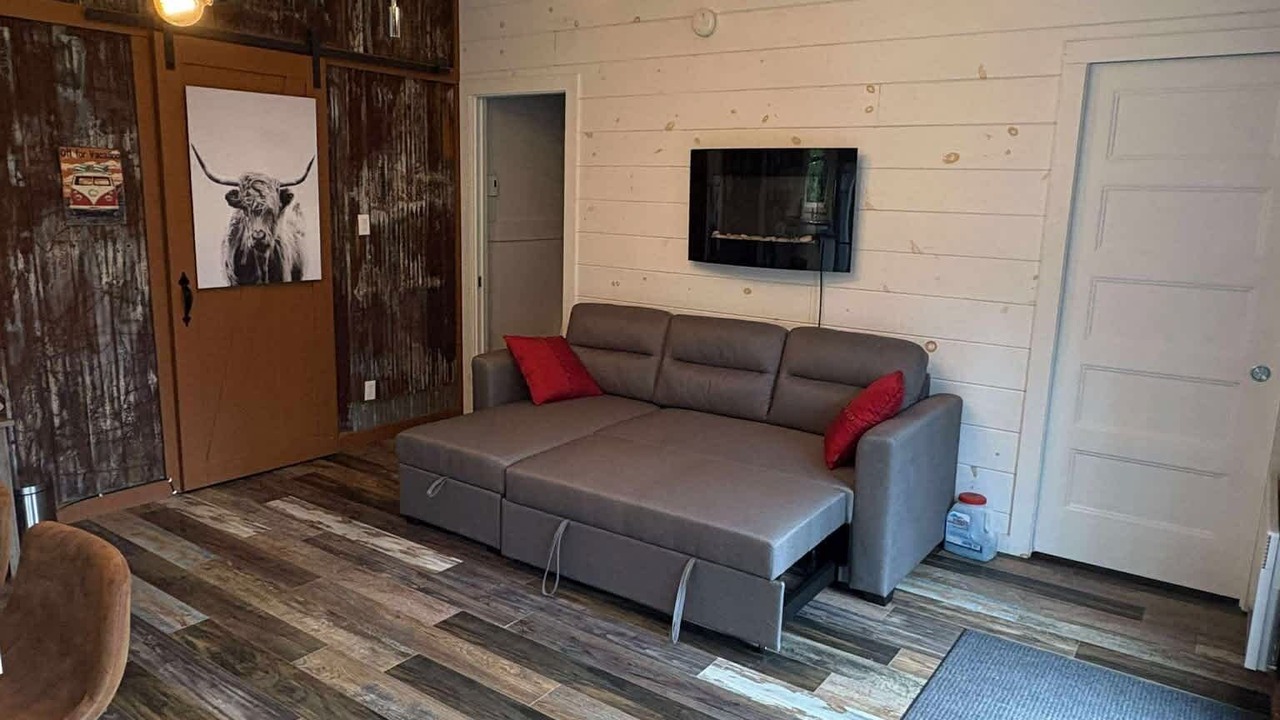 Photo of Livingroom in Saint-David-de-Falardeau