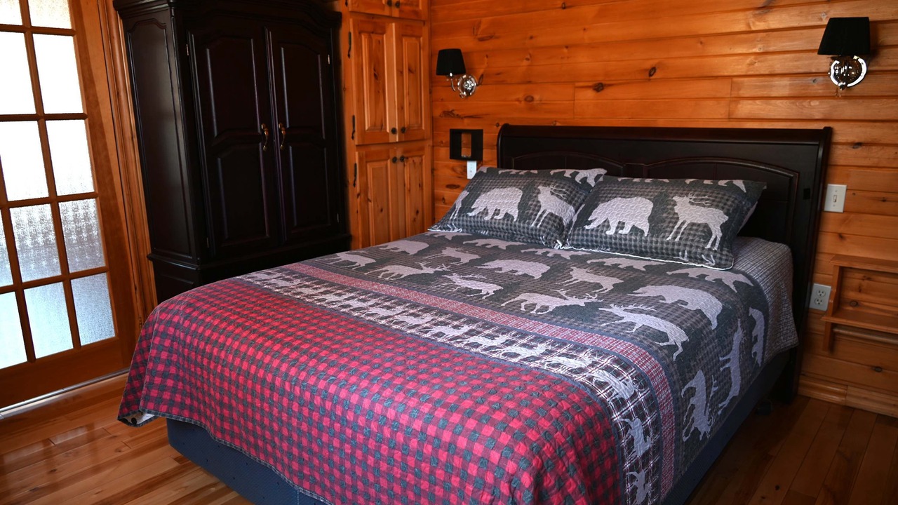 Photo of Bedroom in Alma