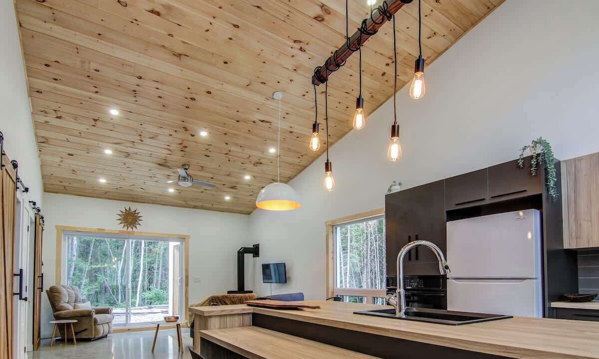 Photo of Kitchen in Saint-David-de-Falardeau