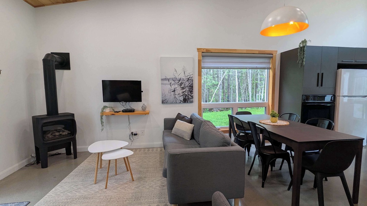 Photo of Livingroom in Saint-David-de-Falardeau