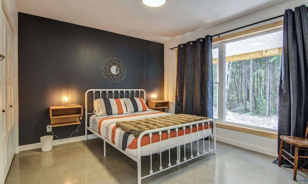 Photo of Bedroom in Saint-David-de-Falardeau