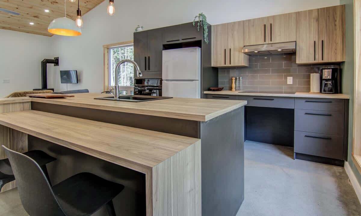 Photo of Kitchen in Saint-David-de-Falardeau