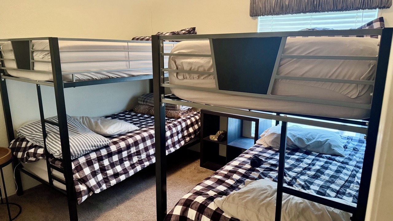Photo of Bedroom in Junction