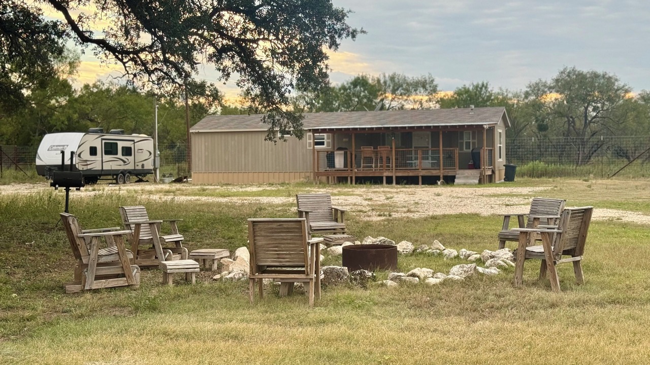 Photo of Outdoor in Junction