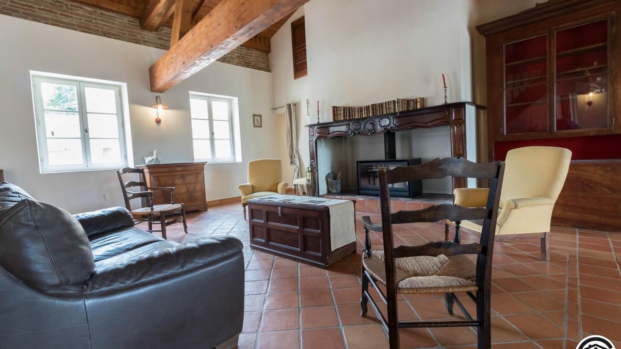 Photo of Livingroom in Beaumont-sur-Leze