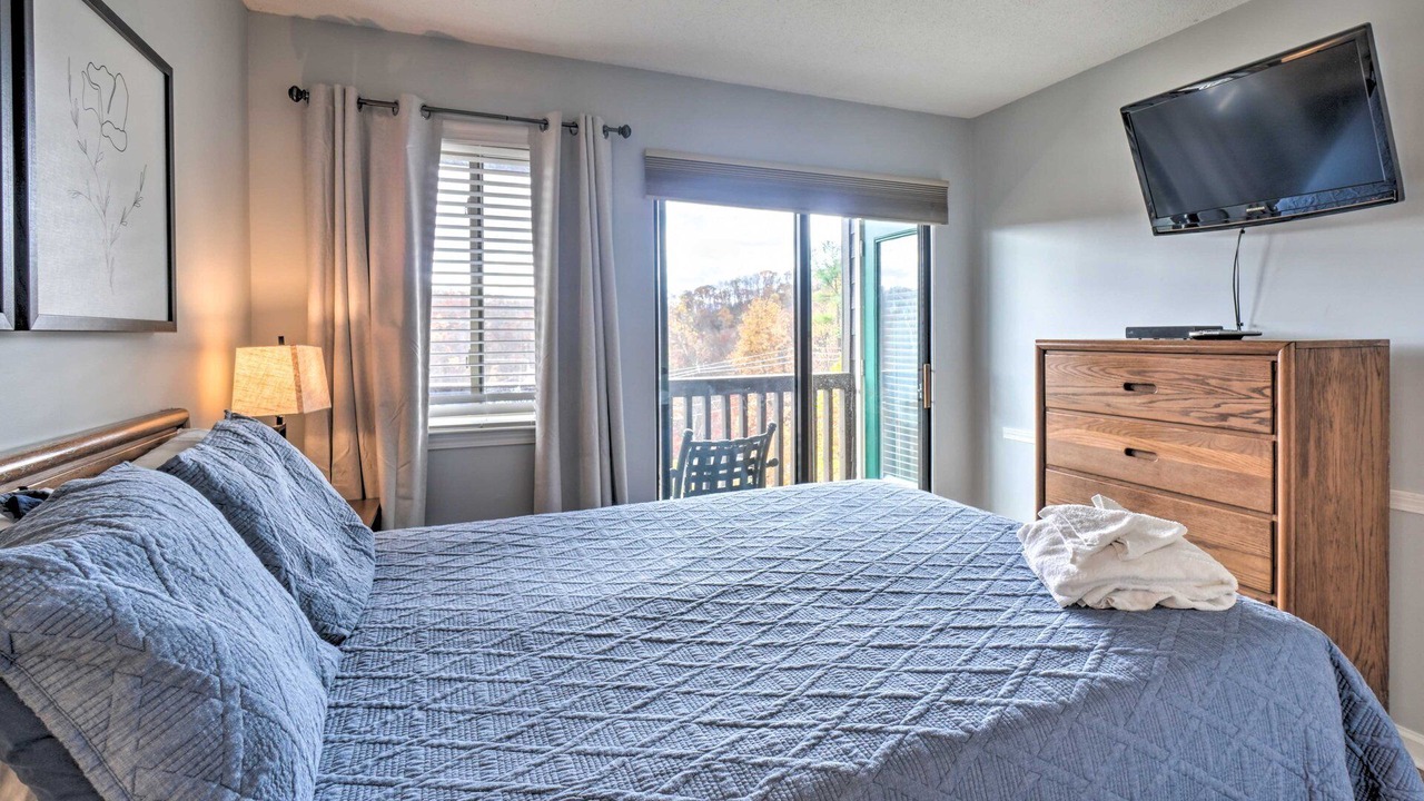 Photo of Patio Balcony in Chalet Village