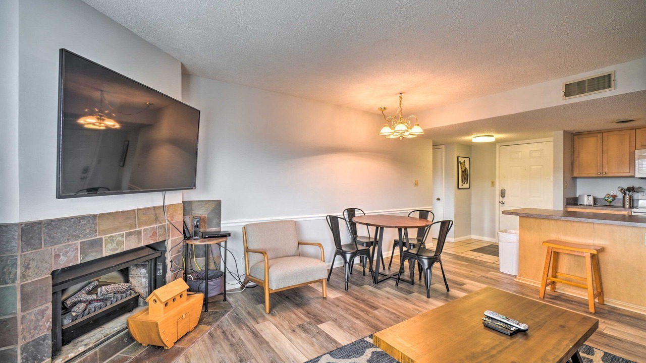 Photo of Livingroom in Chalet Village