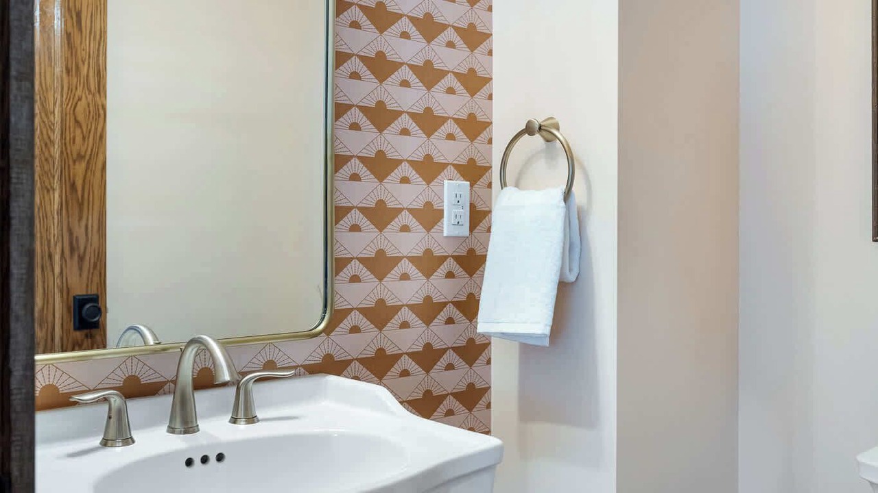 Photo of Bathroom in Glenview