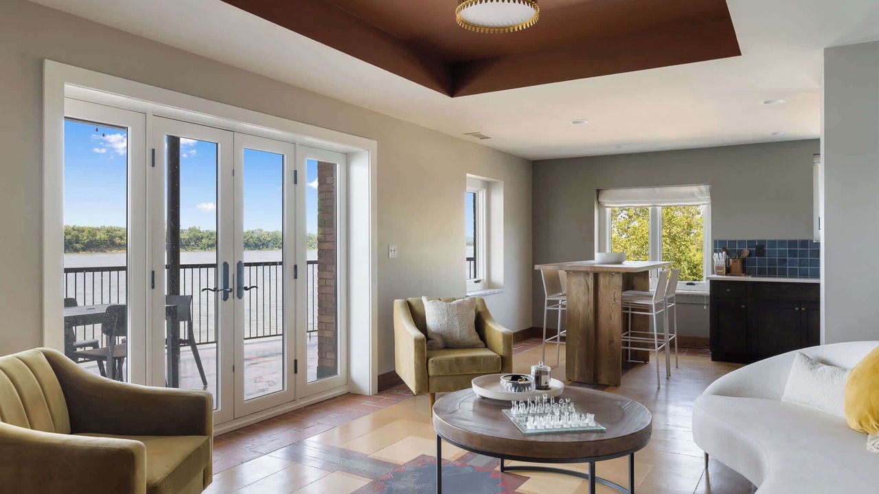 Photo of Livingroom in Glenview