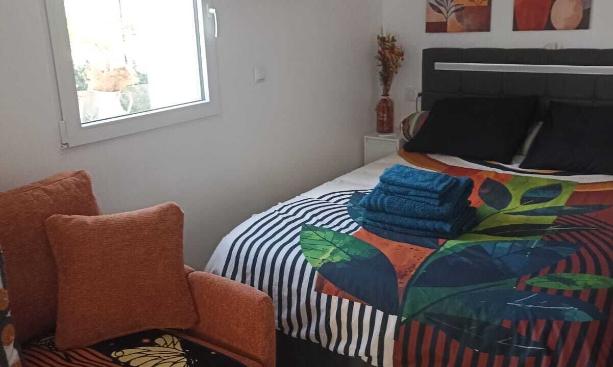 Photo of Bedroom in Saint-Maurice-de-Beynost