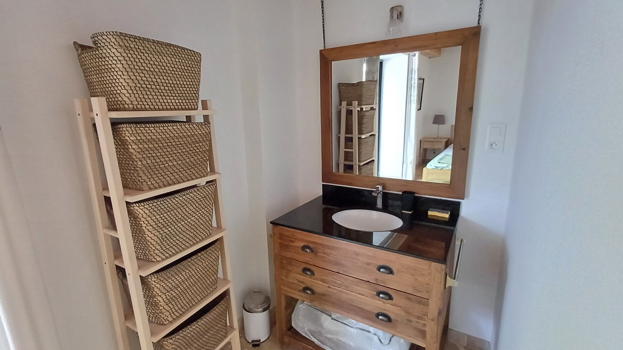 Photo of Bathroom in Hures-la-Parade