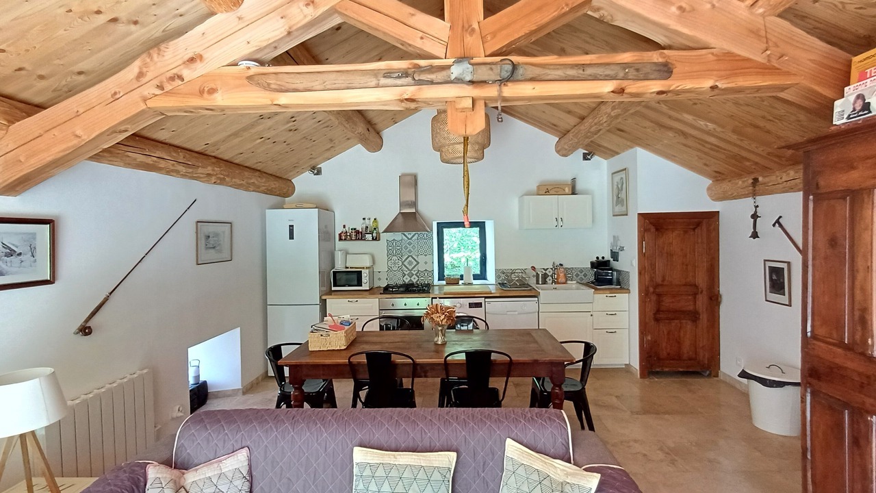 Photo of Livingroom in Hures-la-Parade