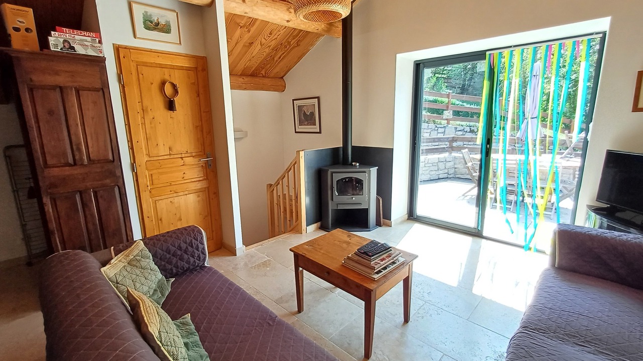 Photo of Livingroom in Hures-la-Parade