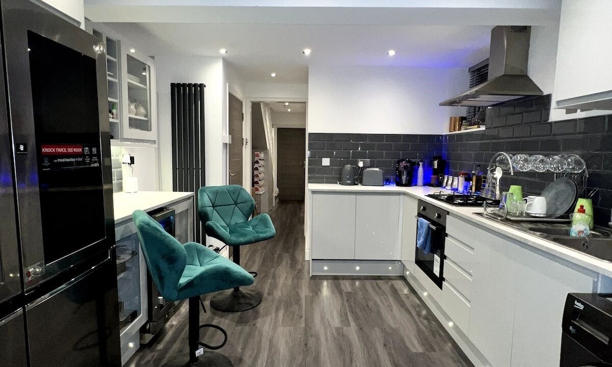 Photo of Kitchen in Uxbridge South