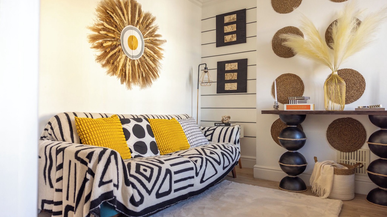 Photo of Livingroom in Gloucester