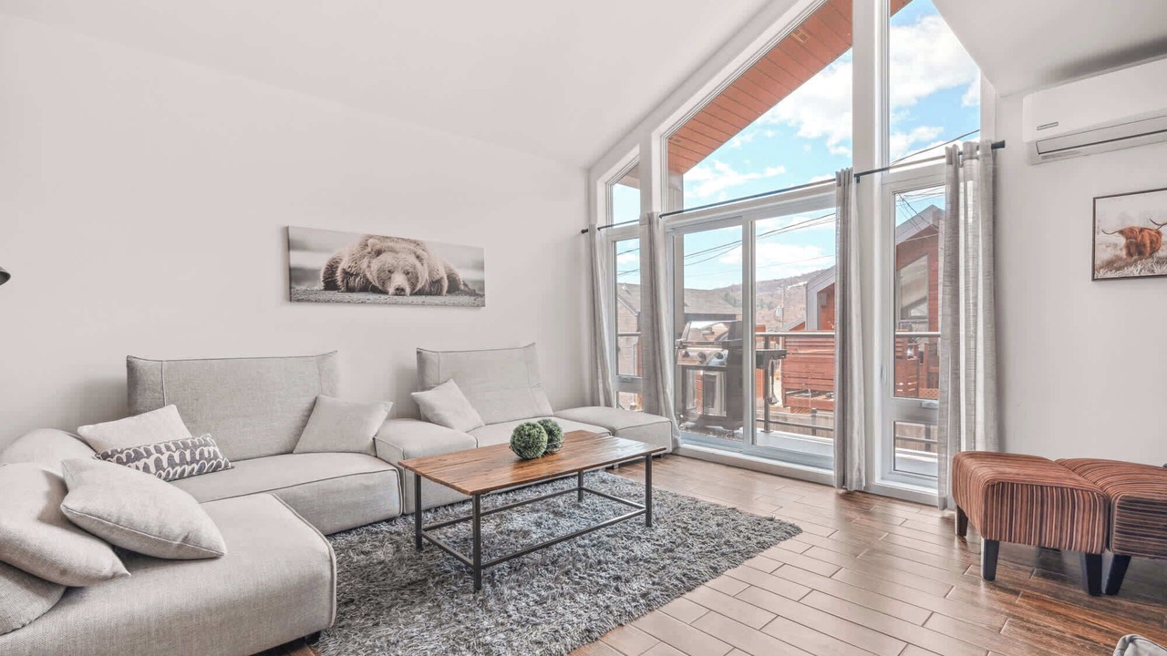 Photo of Livingroom in Stoneham