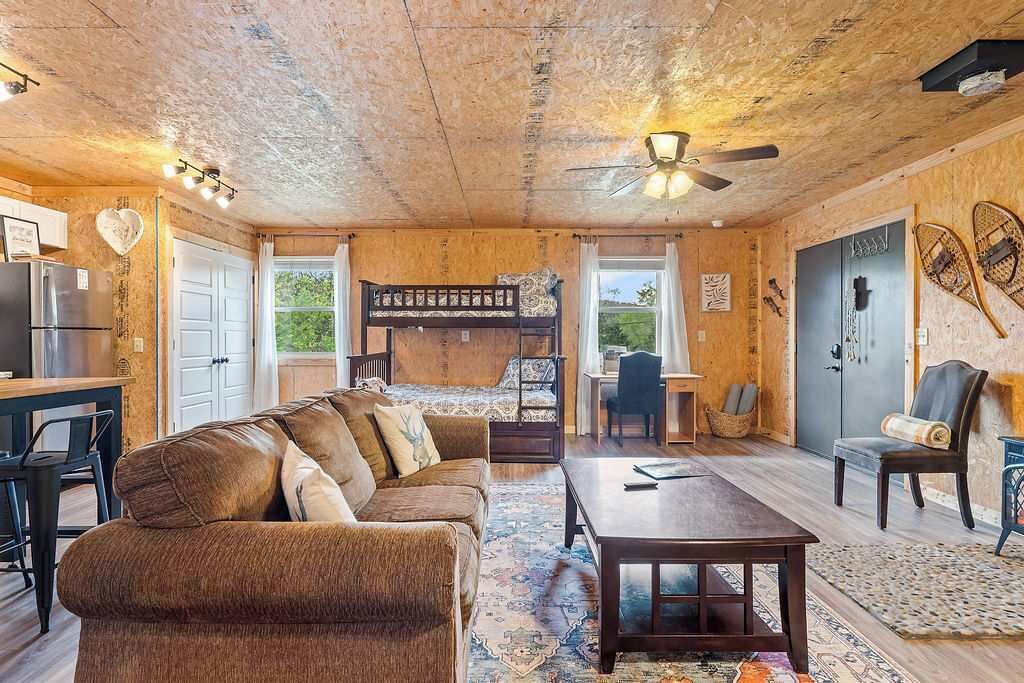 Photo of Bedroom in Eureka Springs