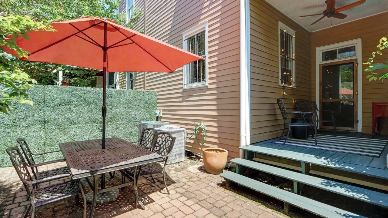 Photo of Outdoor in Beach Institute