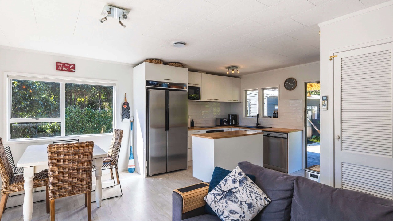 Photo of Others in Onetangi