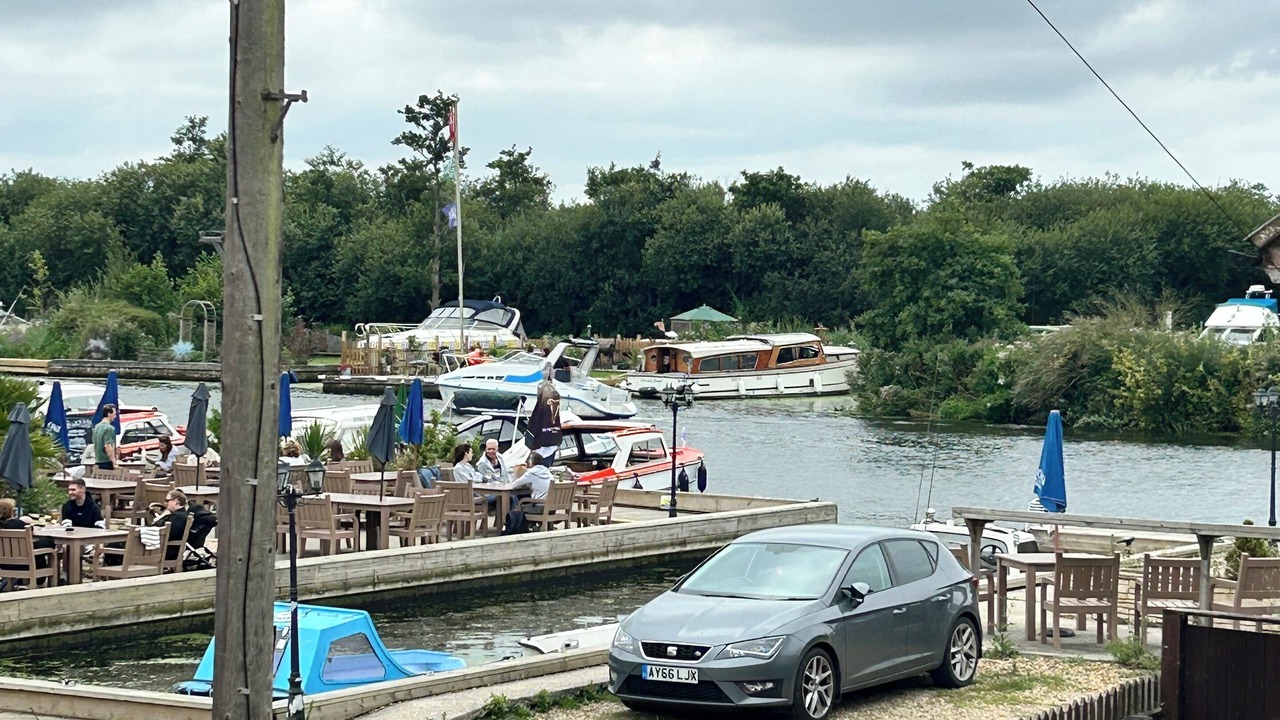 Photo of Outdoor in Horning