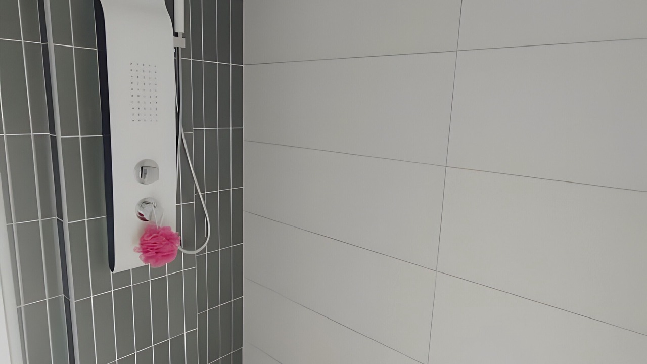 Photo of Bathroom in Roquemaure