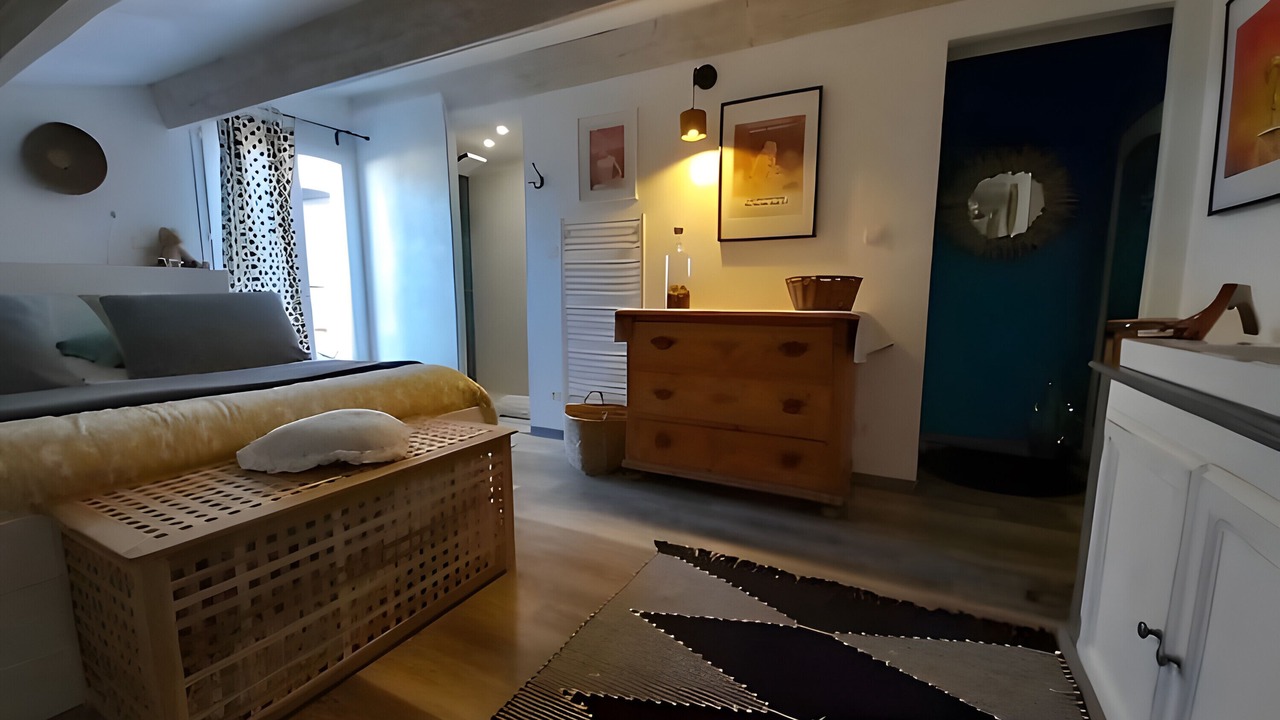 Photo of Bedroom in Roquemaure