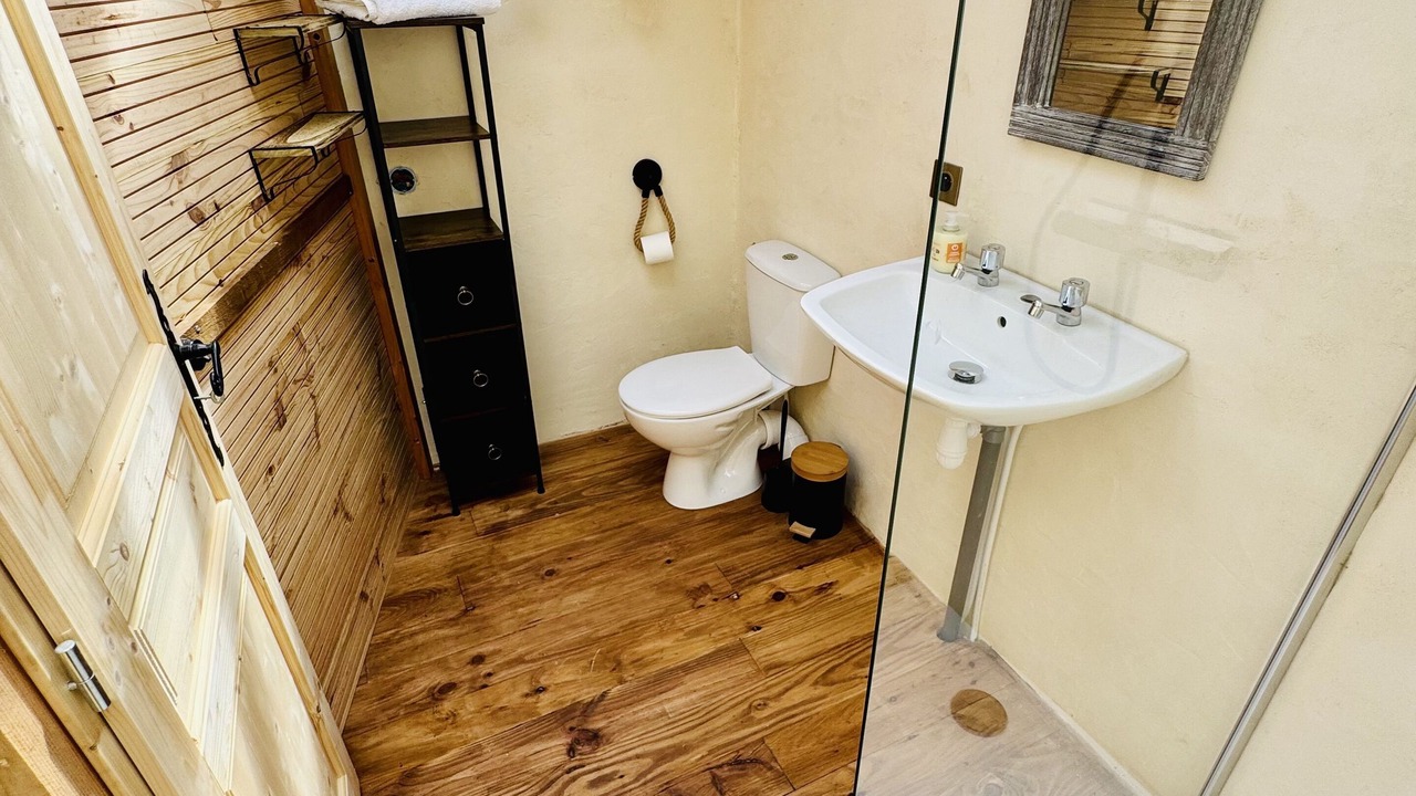 Photo of Bathroom in Riols