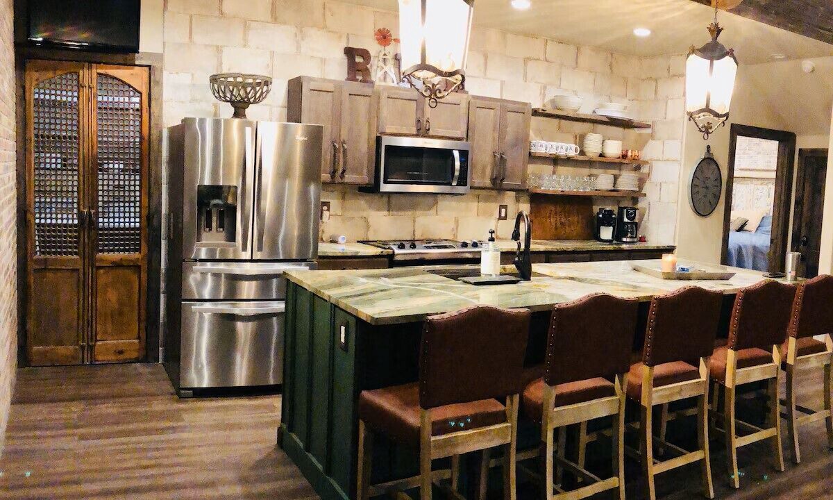 Photo of Kitchen in Leakey