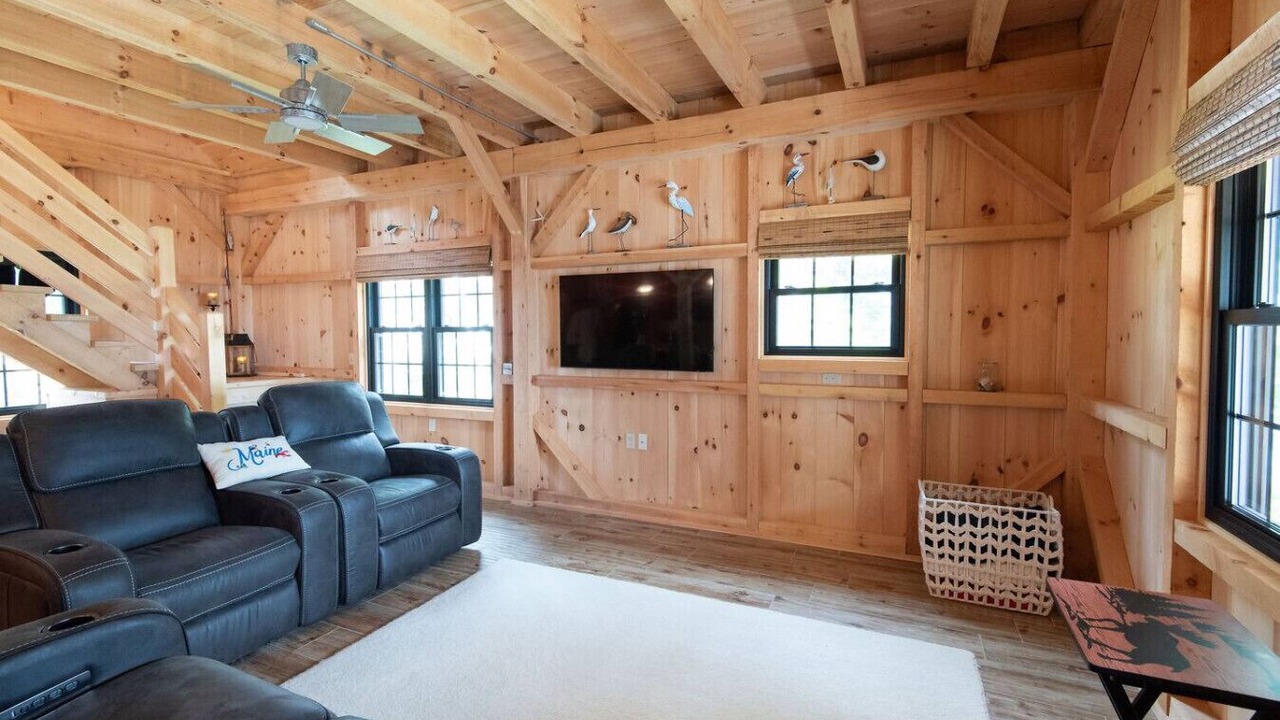 Photo of Livingroom in Steuben