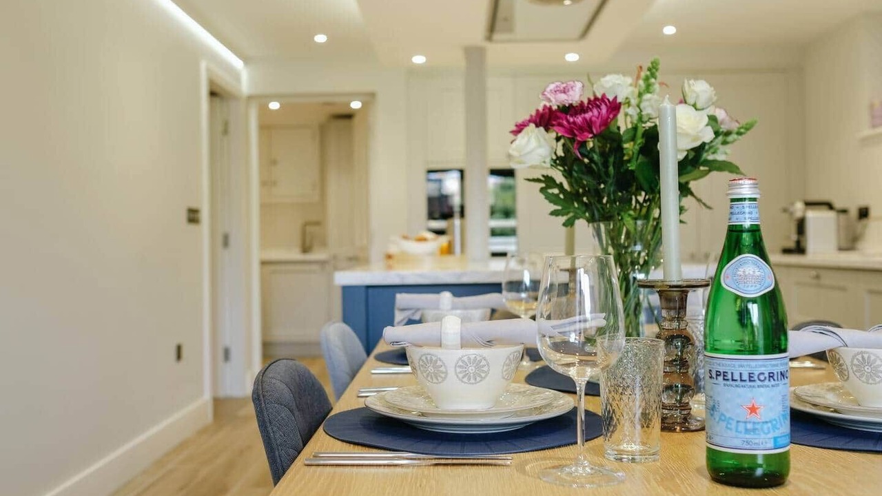 Photo of Others in Cotham