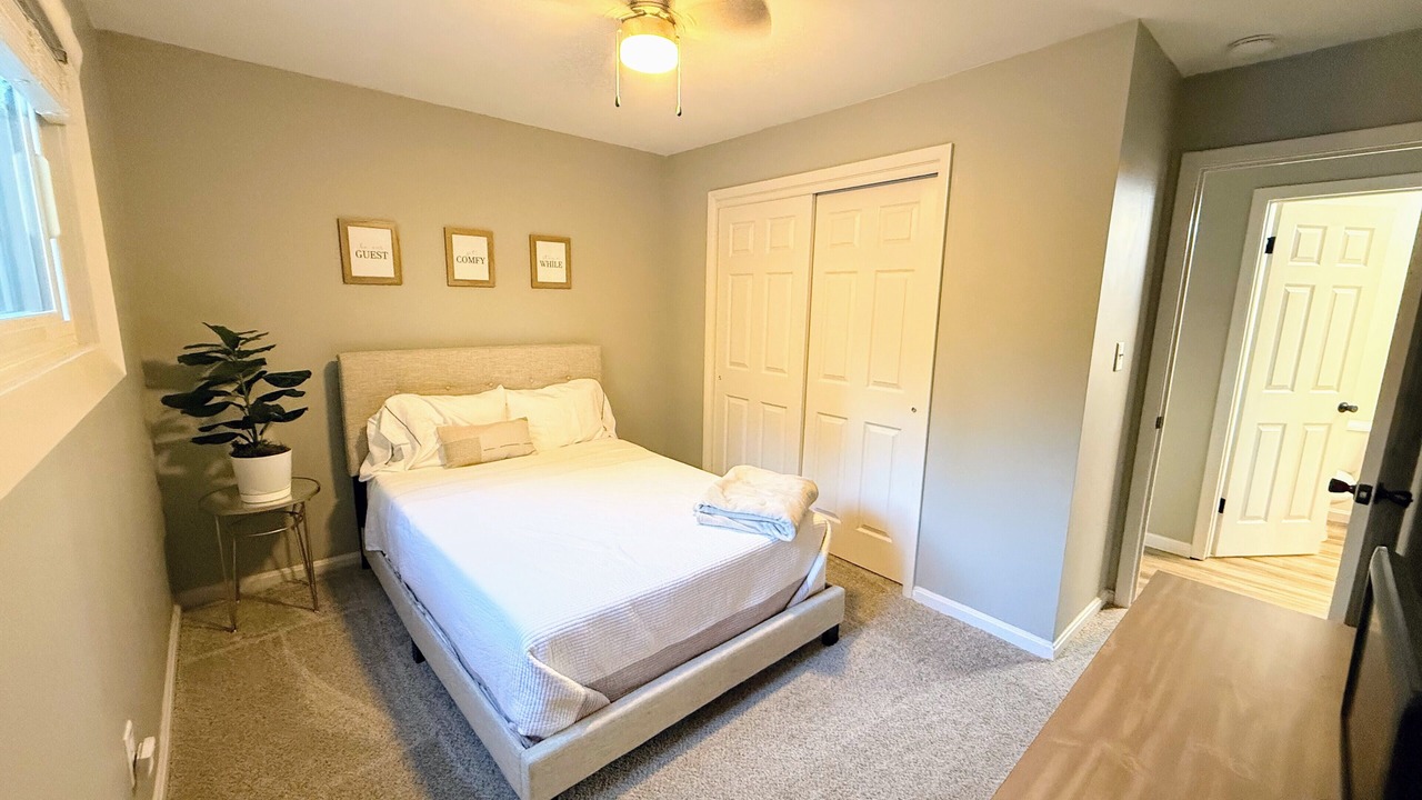 Photo of Bedroom in Gahanna
