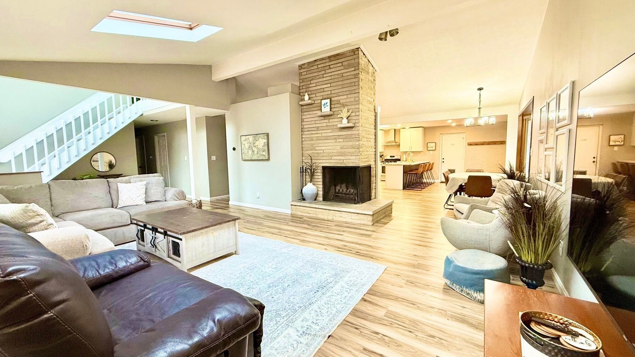 Photo of Livingroom in Gahanna
