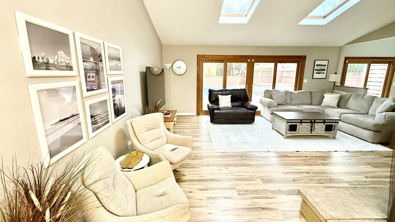 Photo of Livingroom in Gahanna