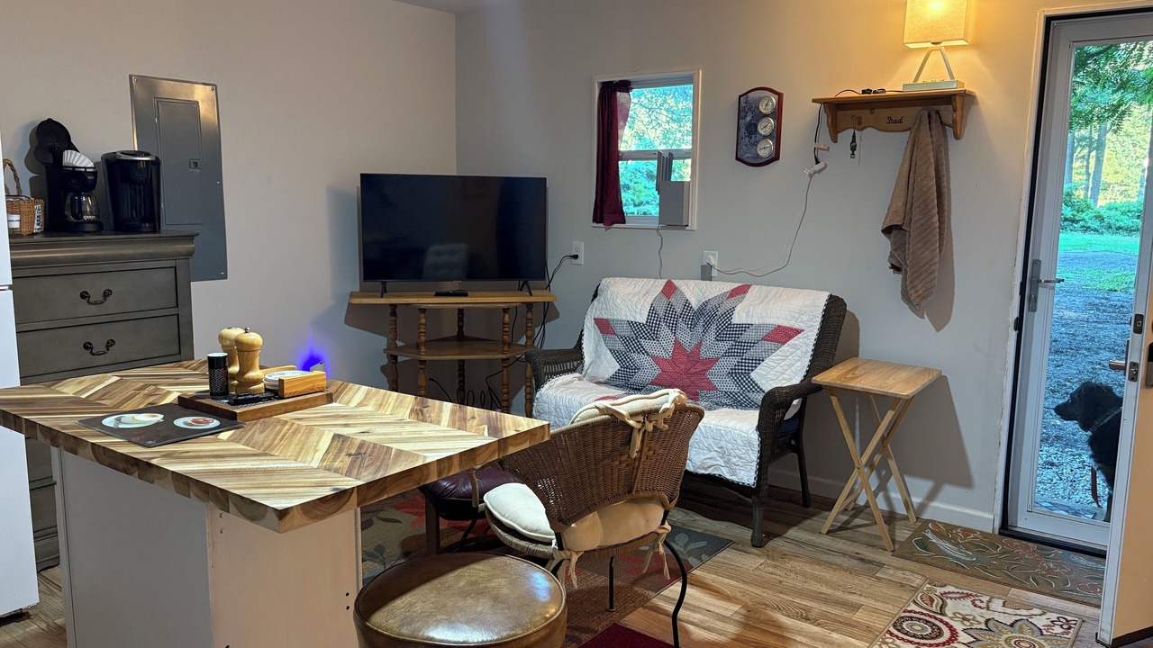 Photo of Livingroom in Greenbush