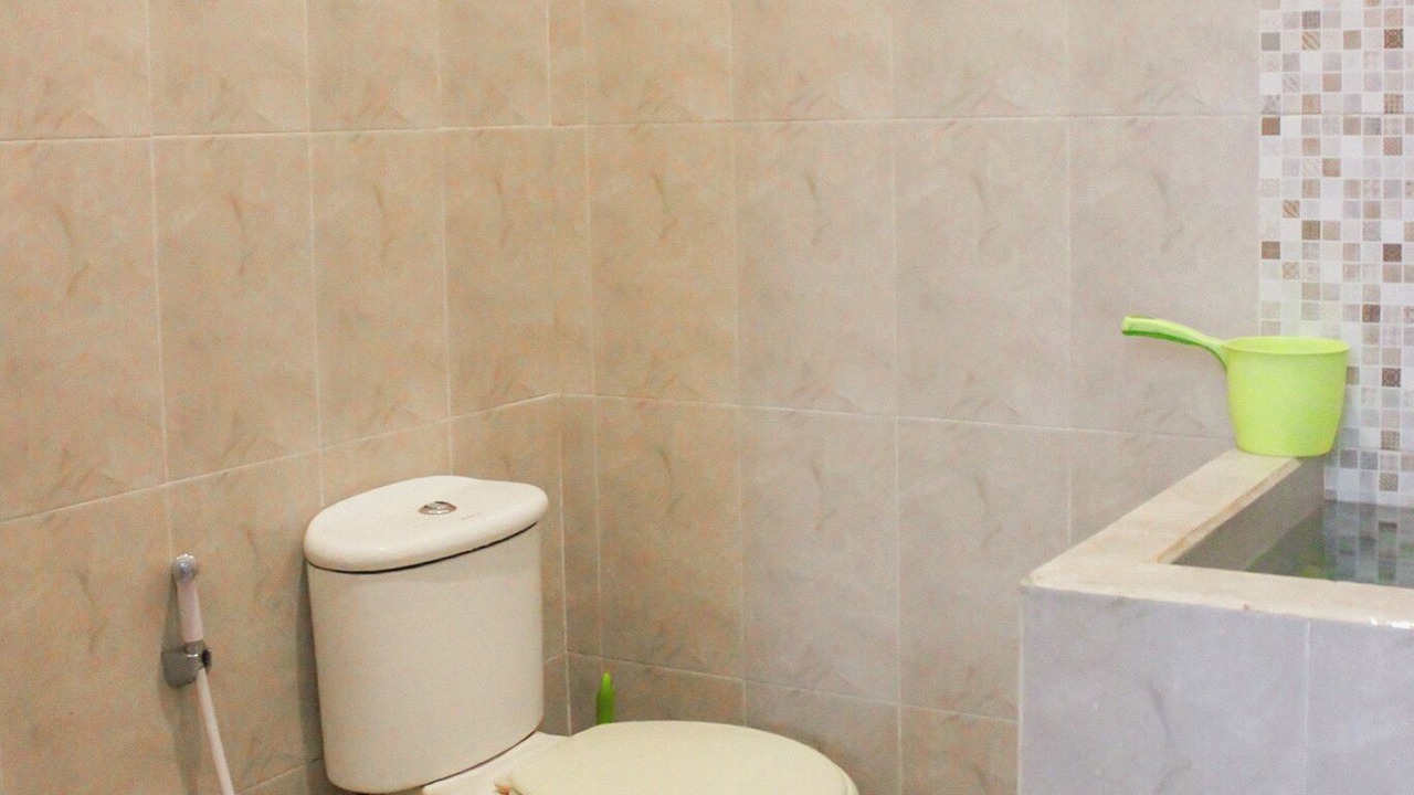Photo of Bathroom in Kalipuro