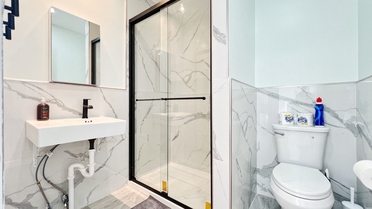 Photo of Bathroom in Powelton Village