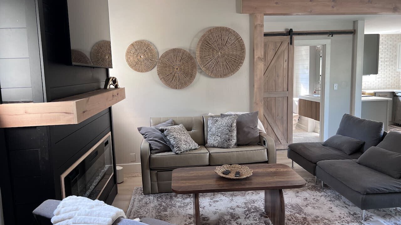 Photo of Livingroom in Northeast South Bend