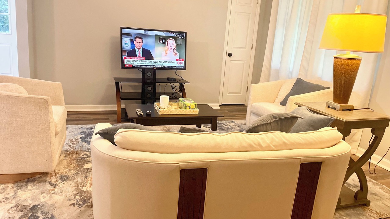 Photo of Livingroom in McDonald