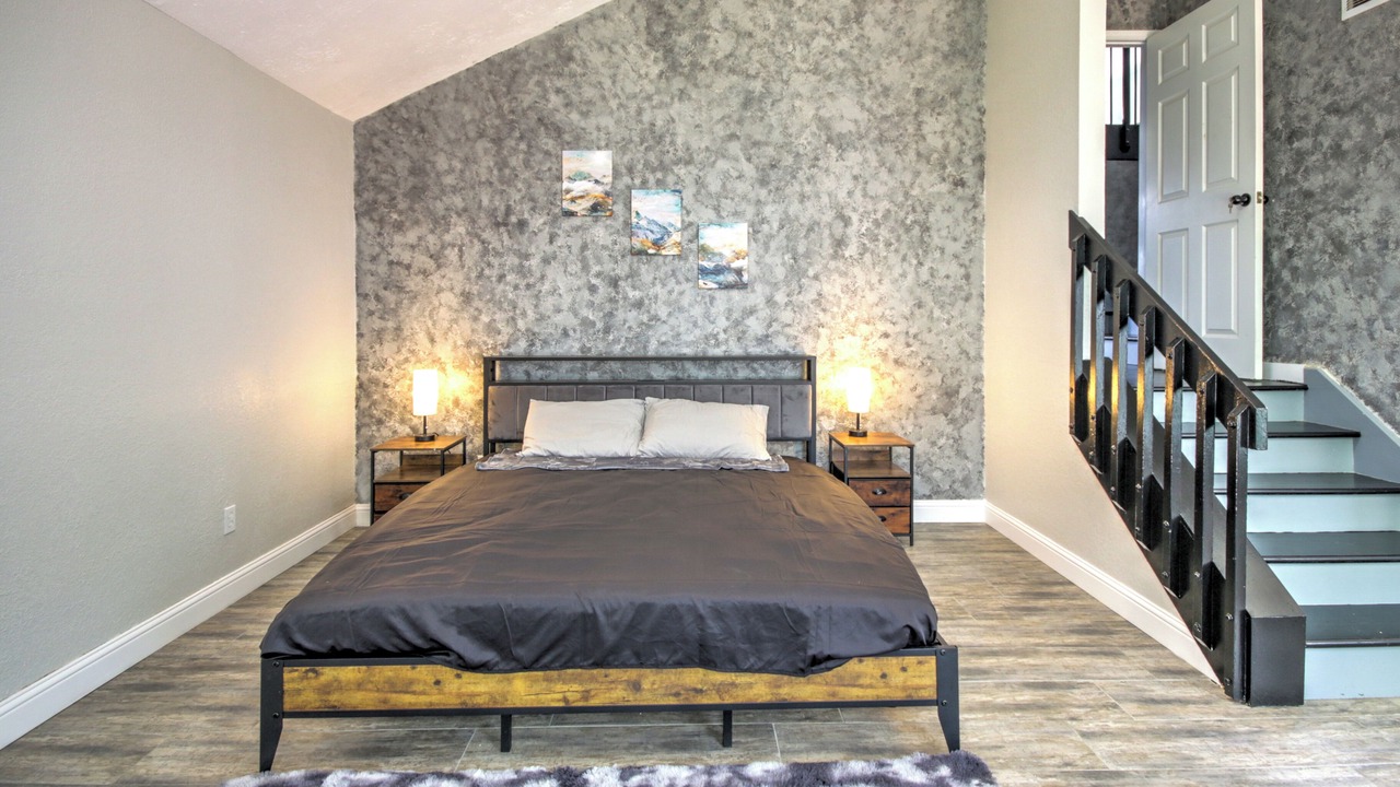 Photo of Bedroom in Meadows Place