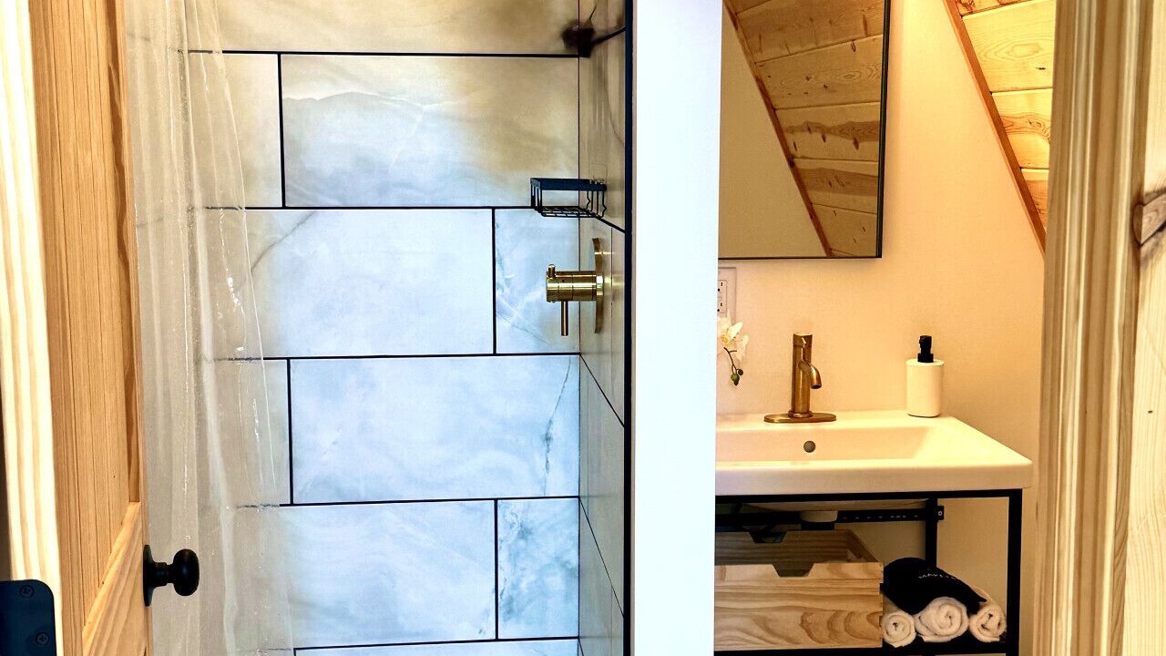 Photo of Bathroom in Ironton