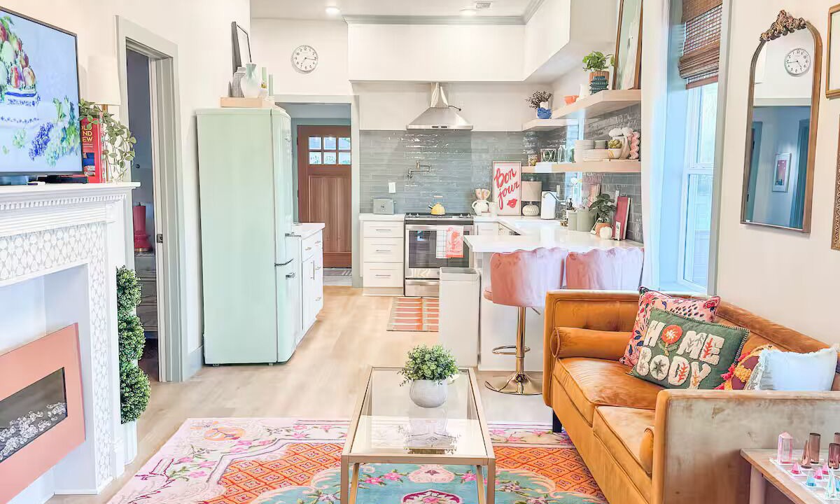 Photo of Livingroom in Spring