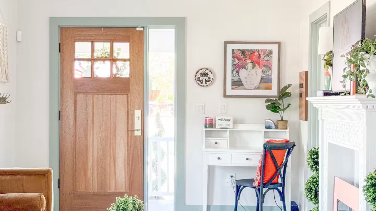 Photo of Livingroom in Spring