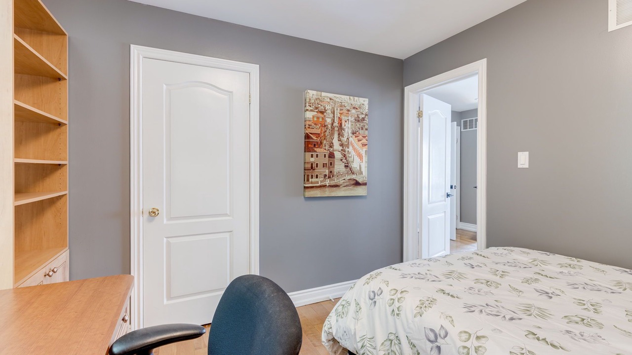 Photo of Bedroom in Scarborough