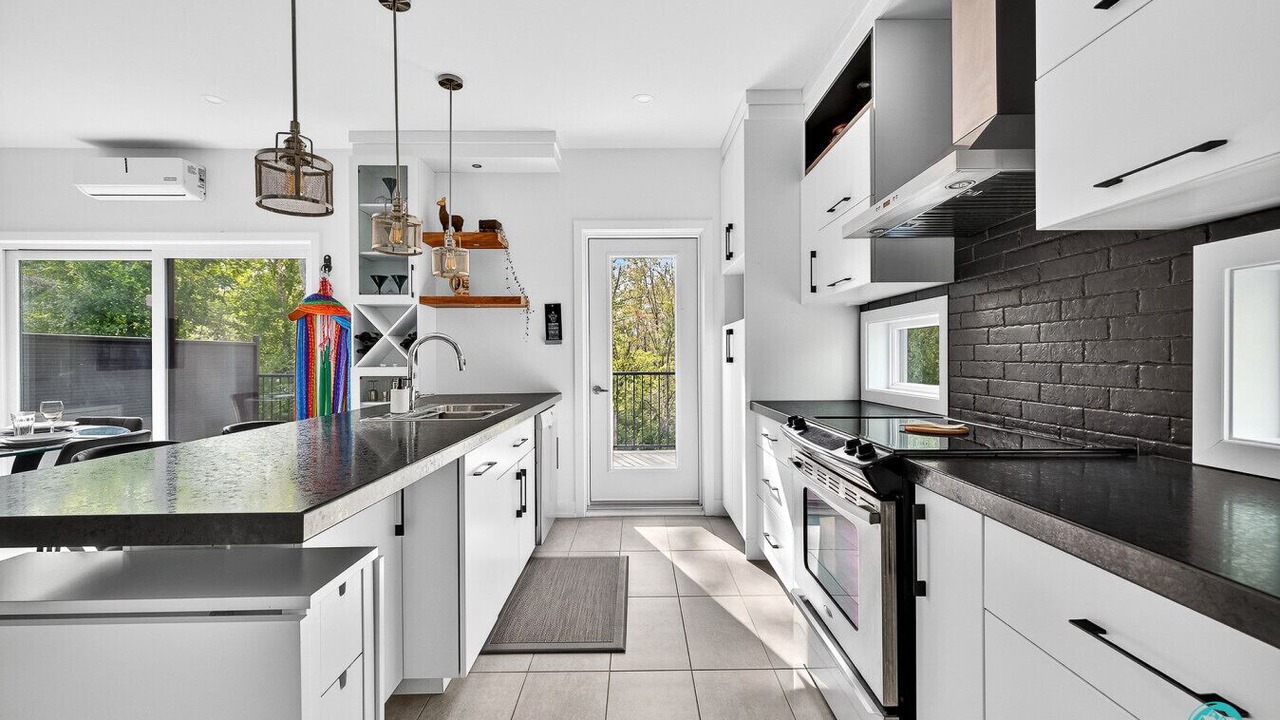 Photo of Kitchen in Communaute-Urbaine-de-l'Outaouais