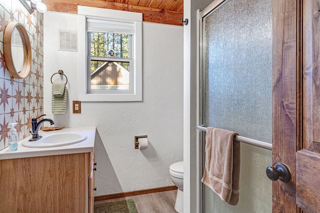 Photo of Bathroom in Garden Valley