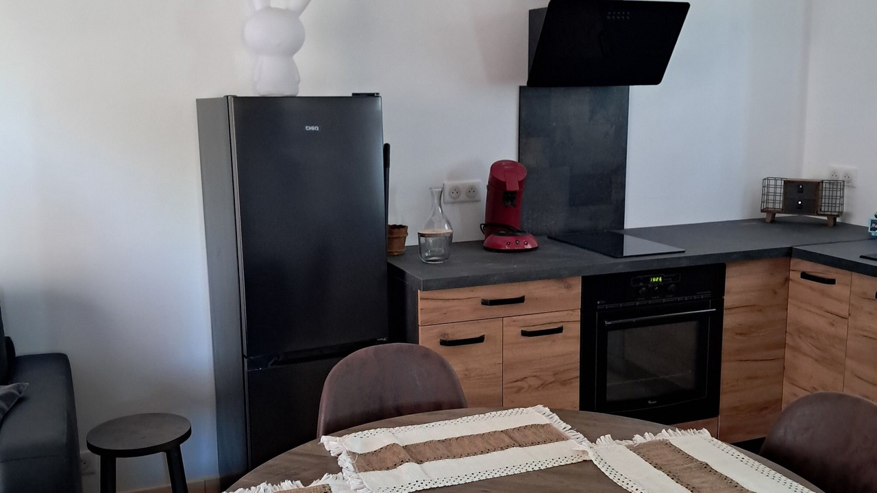 Photo of Kitchen in Saint-Martin-de-Pallieres
